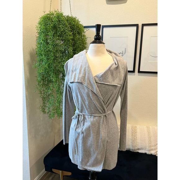 BCBG Maxazria Cashmere Sweater - Picture 2 of 10